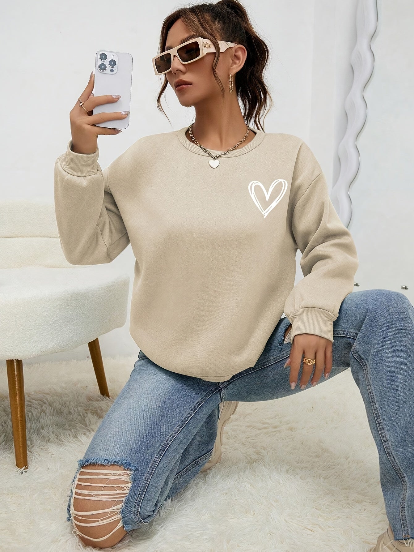 Novara™ - Minimalist Cozy Sweatshirt