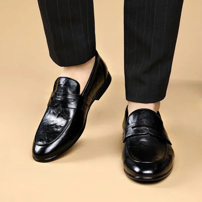 Novara™ | Lincoln Genuine Leather Loafer