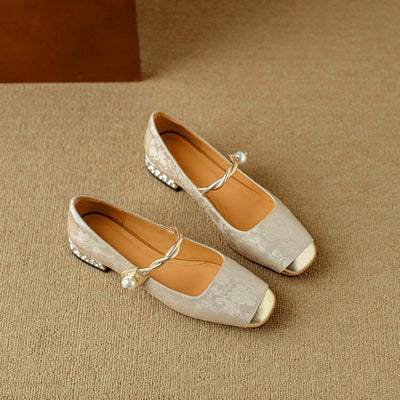 Novara™ | Naila Pumps