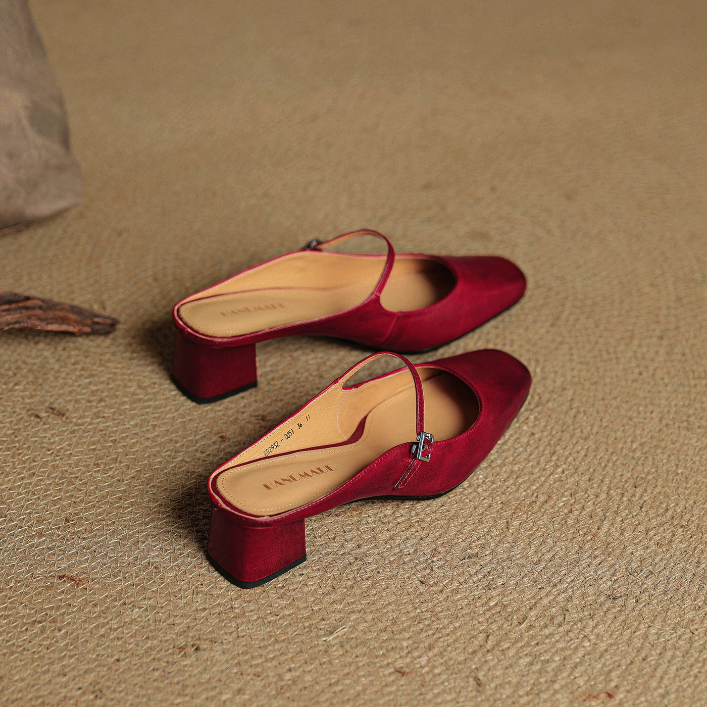 Novara™ | Esmer Genuine Leather Mules