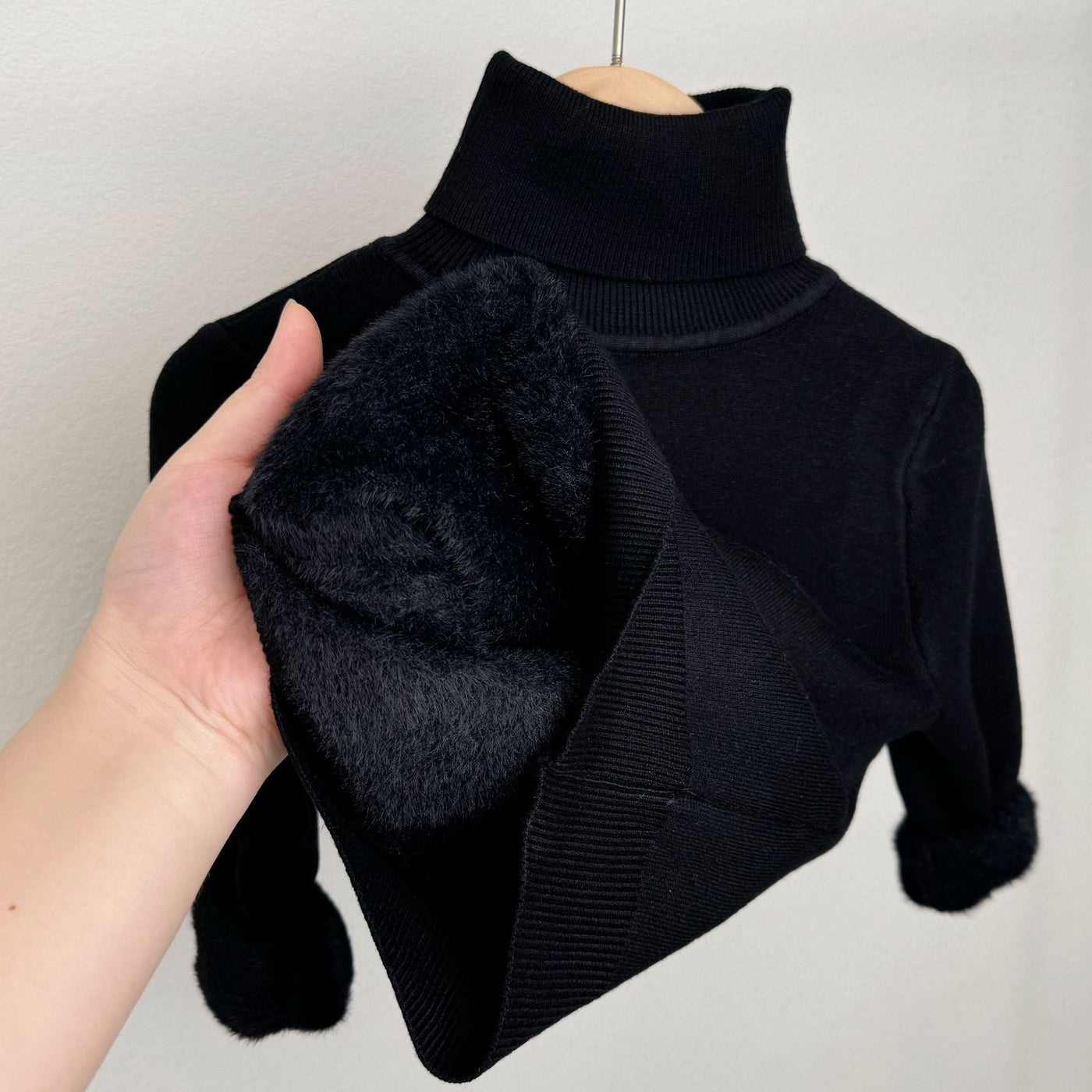 Novara™ | Fleece-Lined Knit Sweater