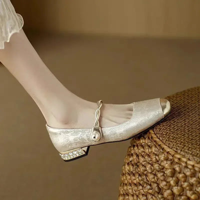 Novara™ | Naila Pumps