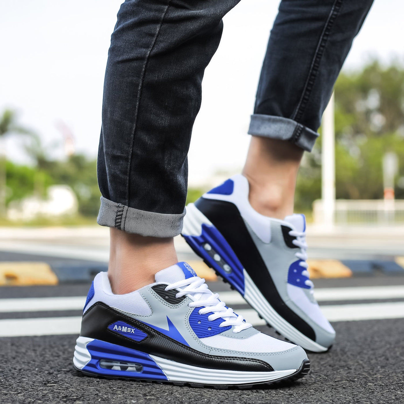 Novara™ | Evron Sneakers