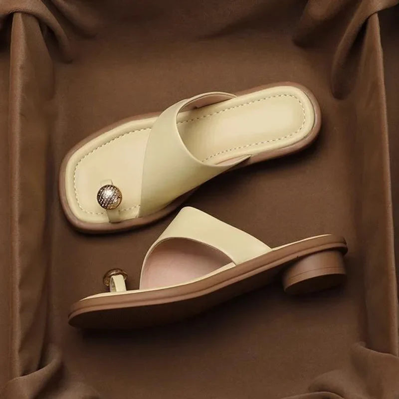 Novara™ | Daisy Leather Sandals