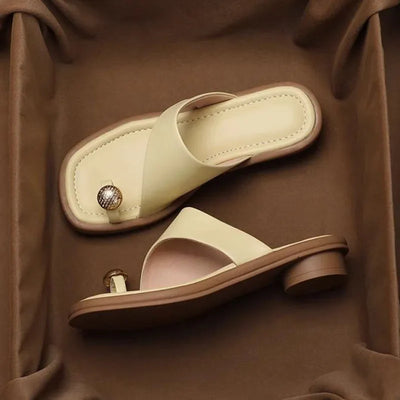 Novara™ | Daisy Leather Sandals