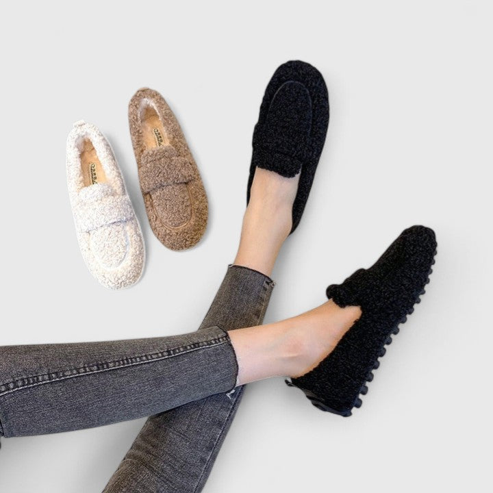 Novara™ | Warm slippers with an elegant design