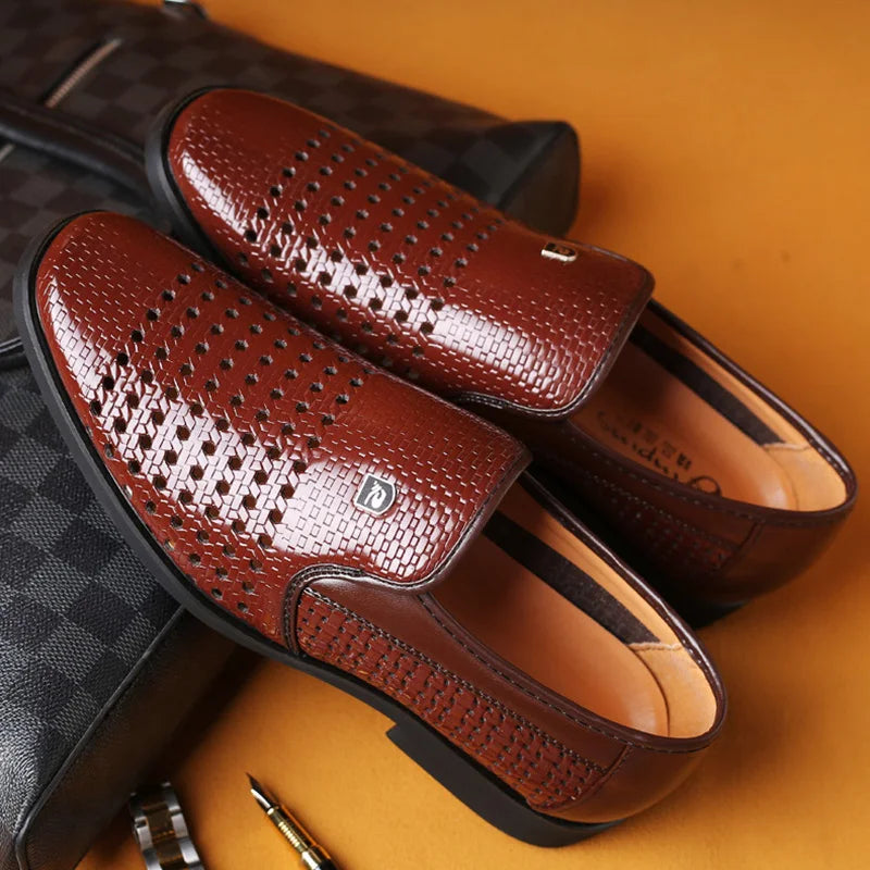 Novara™ | Venturo Loafers