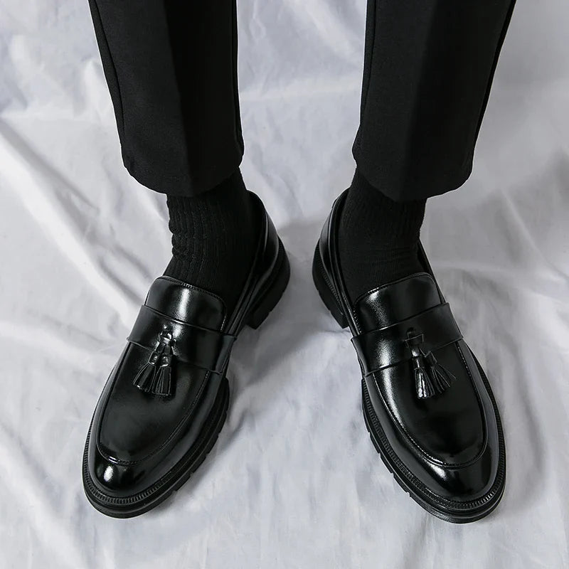 Novara™ | Cruz Genuine Leather Loafers