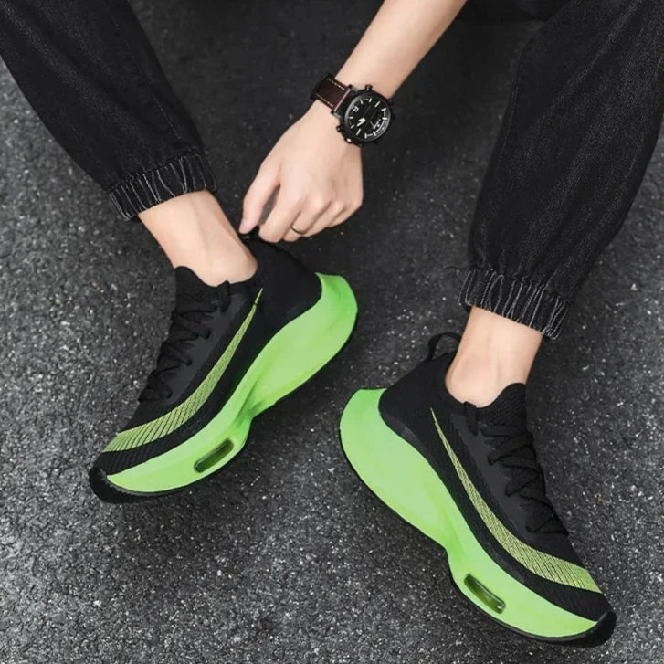 Novara™ | Vaso Sneakers