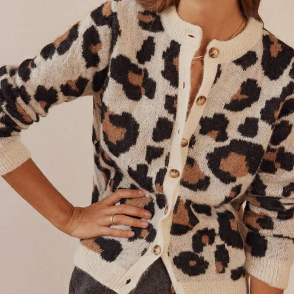 Novara™ | Ferocia Leopard Sweater