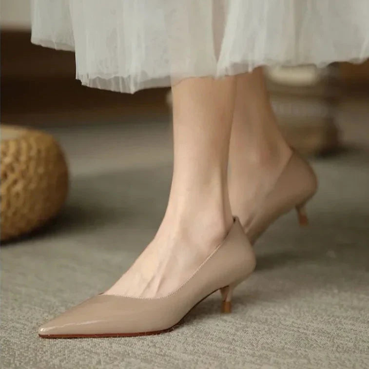 Novara™ | Pelle Kitten Heels