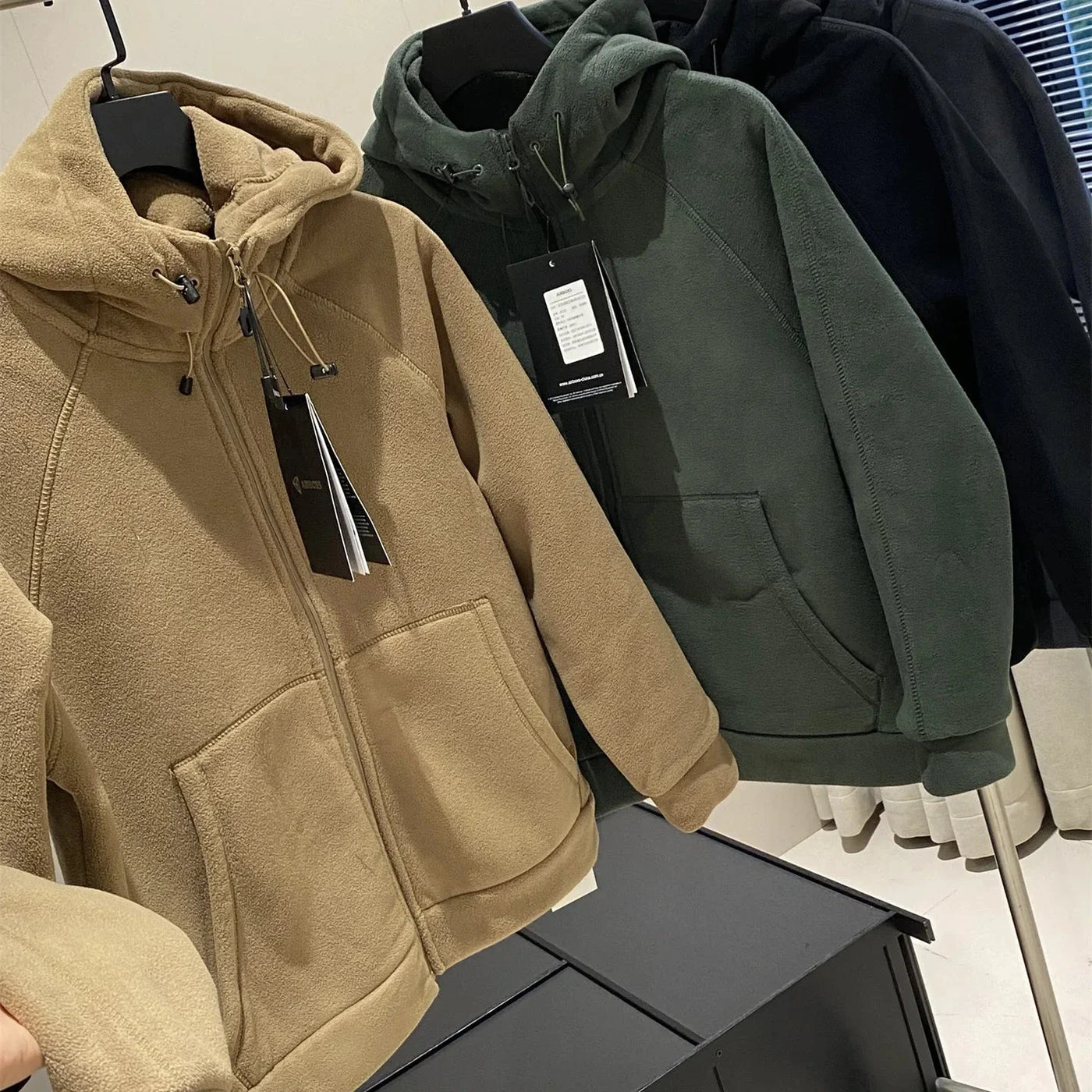 Novara™ | Lavero 100% Cotton Hoodie