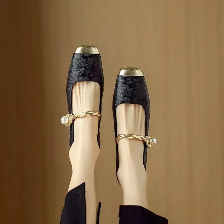 Novara™ | Naila Pumps