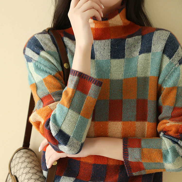 Novara™ | Retro-Inspired Plaid Sweater